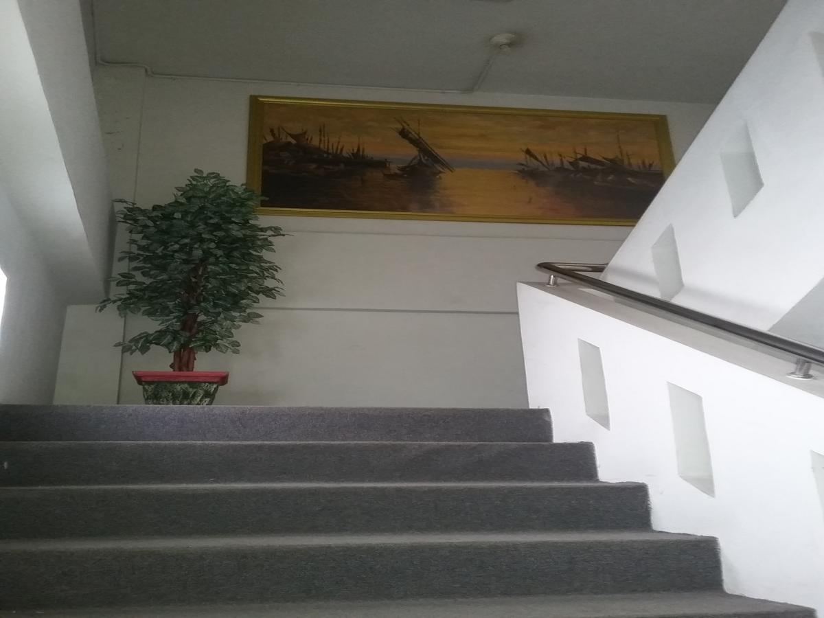 Queen City Hotel Banjarmasin Banjarmasin  Εξωτερικό φωτογραφία